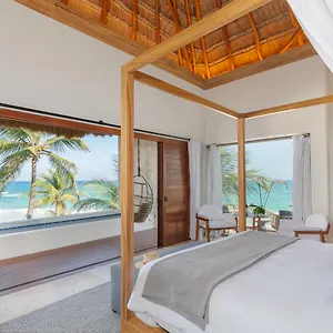 Hotel Tago By G
